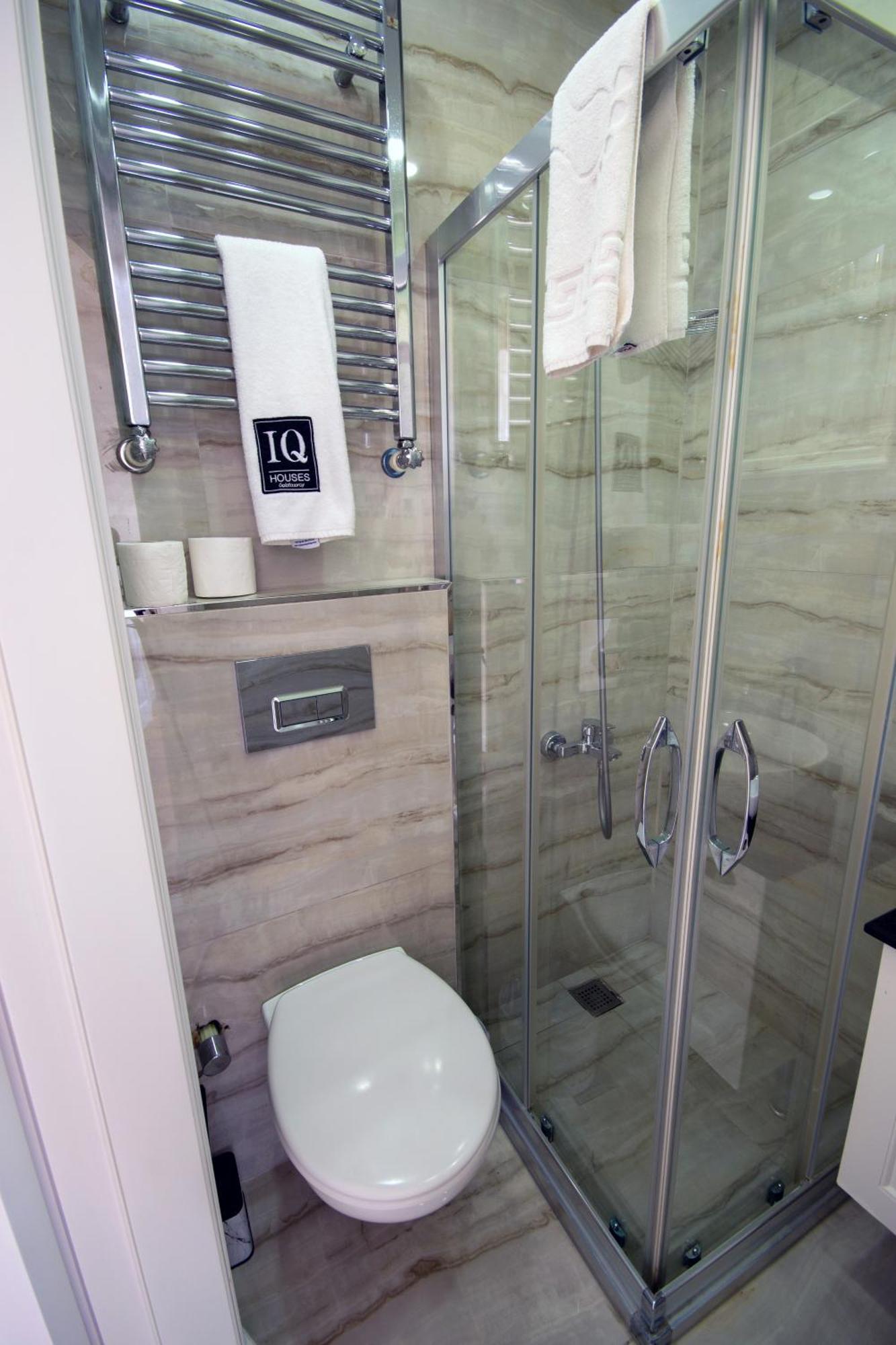 Iq Galatasaray Hotel *